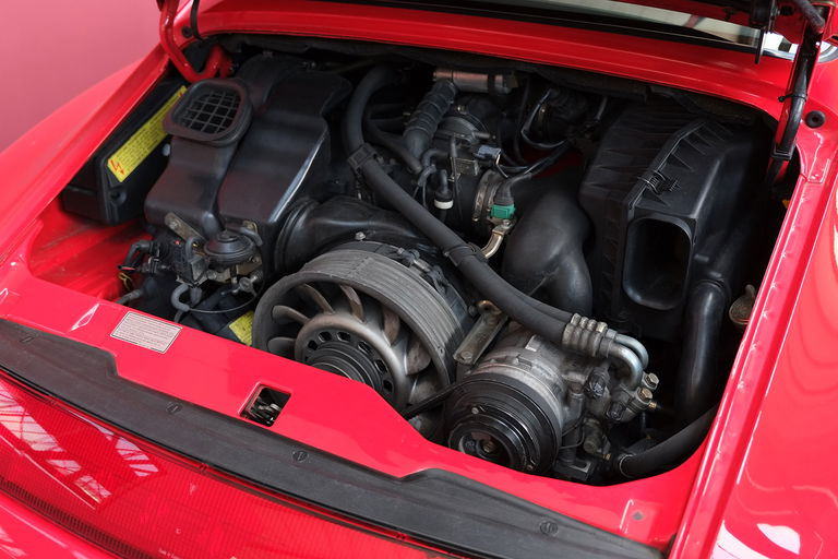 Porsche 993 Carrera 4