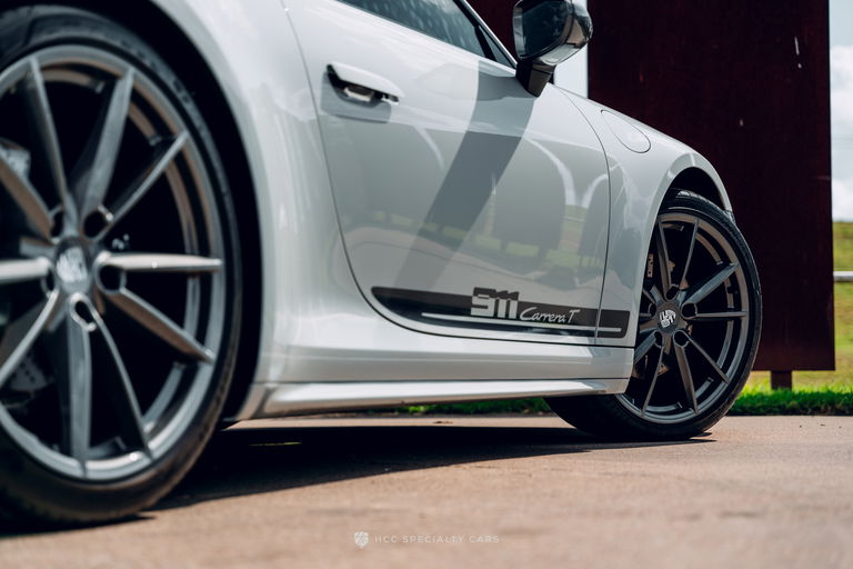 Porsche 992 Carrera T