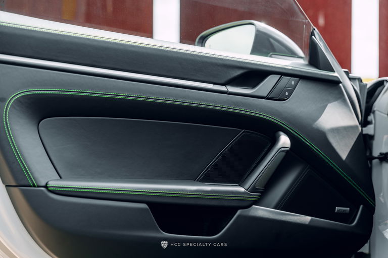 Porsche 992 Carrera T