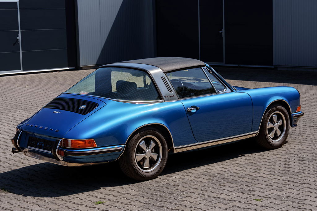 Porsche 911 T