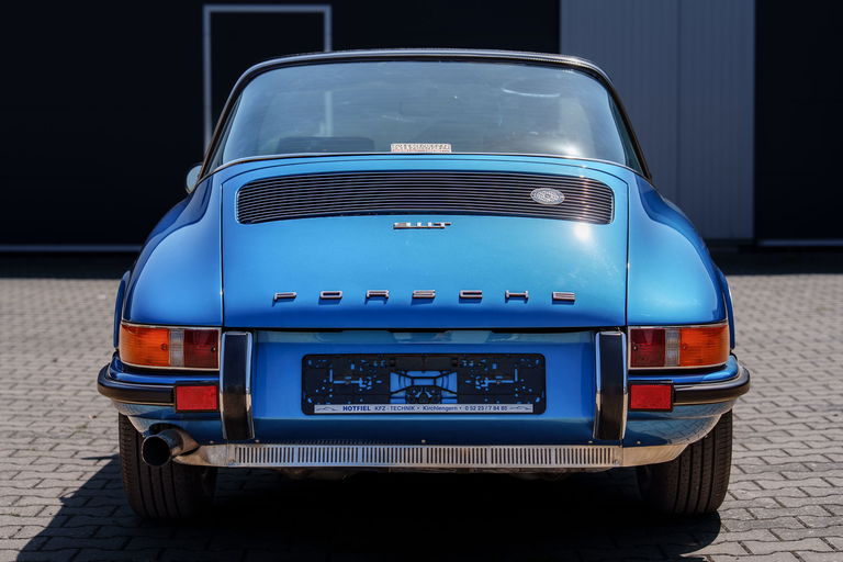 Porsche 911 T