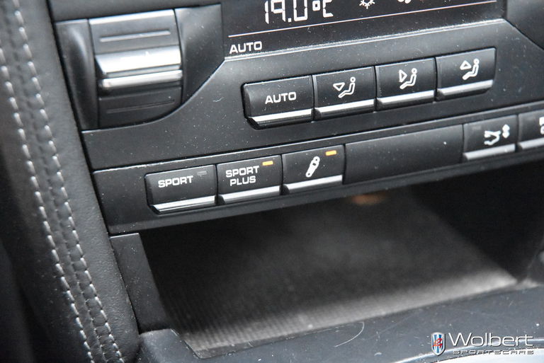 Porsche 997.2 Carrera 4S