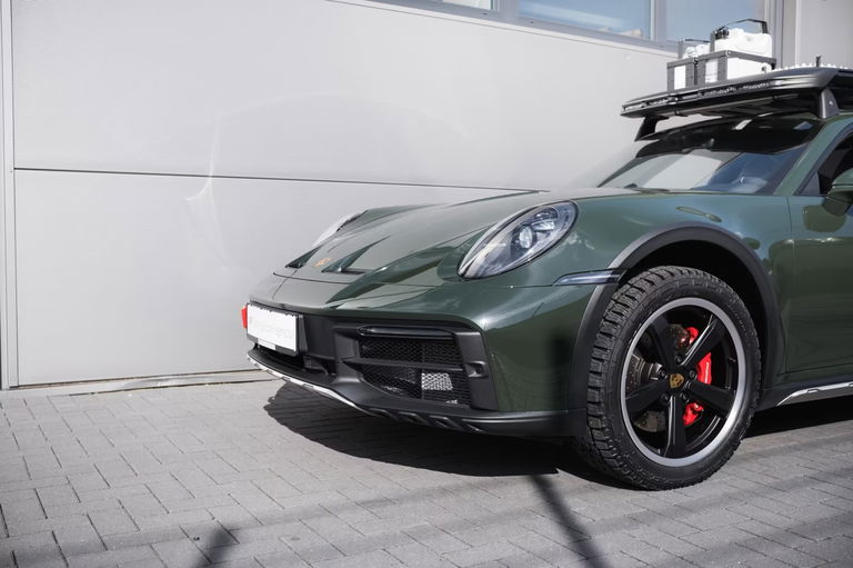 Porsche 911 Dakar