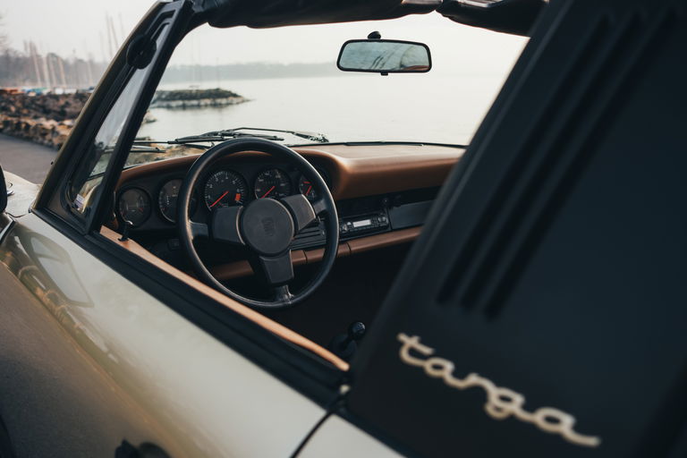 Porsche 911 Carrera 3.0