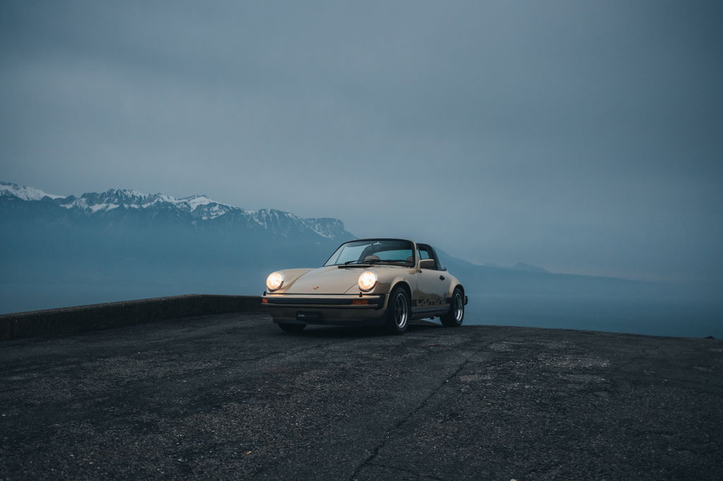 Porsche 911 Carrera 3.0