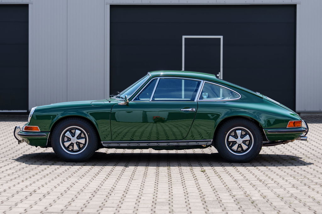 Porsche 911 E