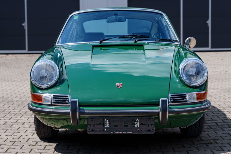 Porsche 911 E