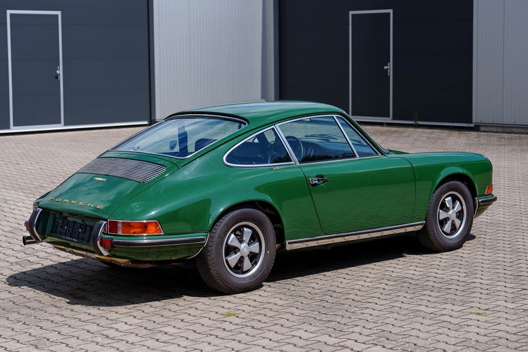 Porsche 911 E