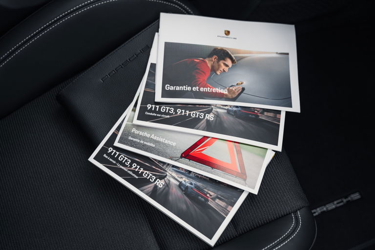 Porsche 992 GT3 Touring