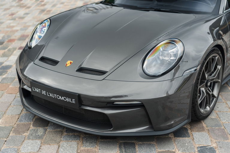 Porsche 992 GT3 Touring