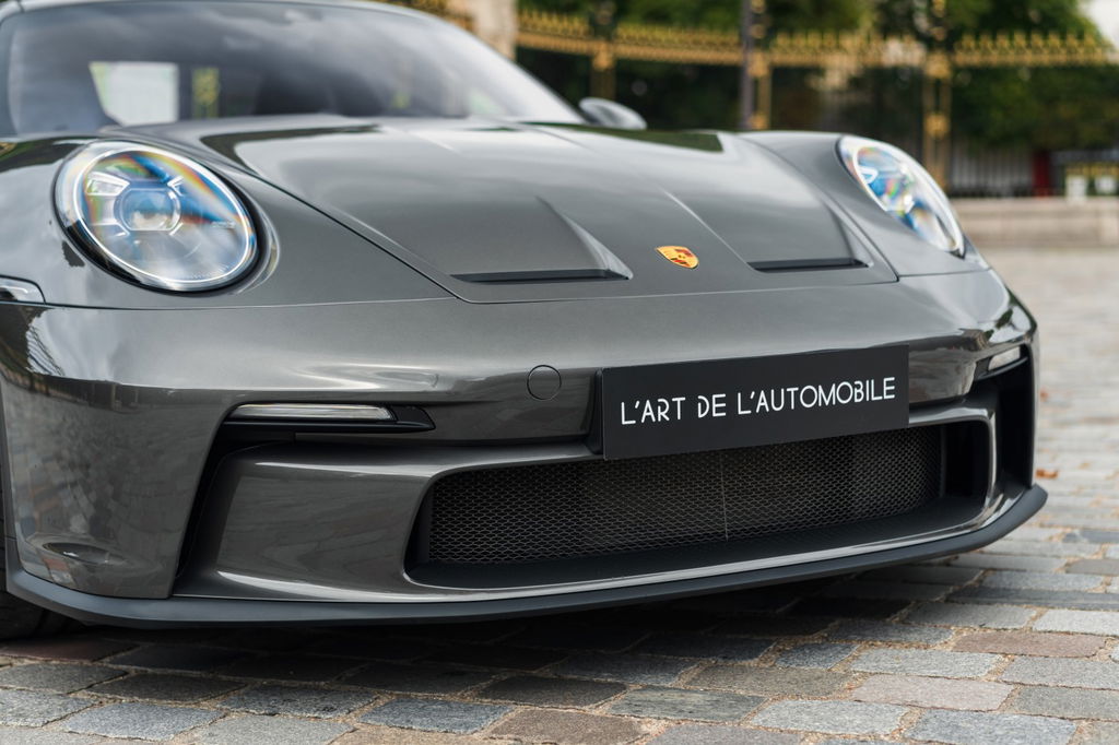 Porsche 992 GT3 Touring