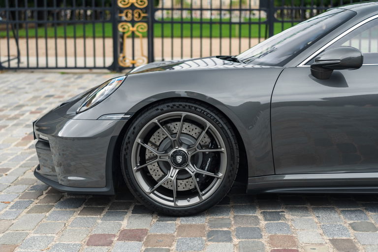 Porsche 992 GT3 Touring