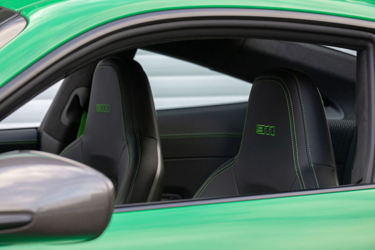 Porsche 992 Carrera T