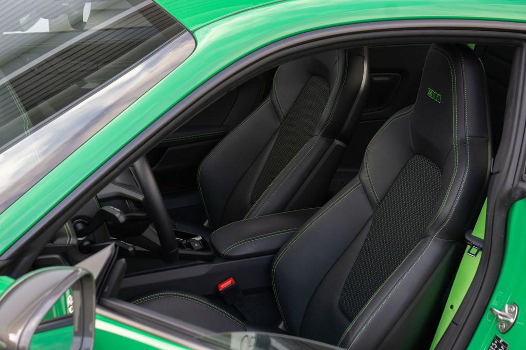 Porsche 992 Carrera T