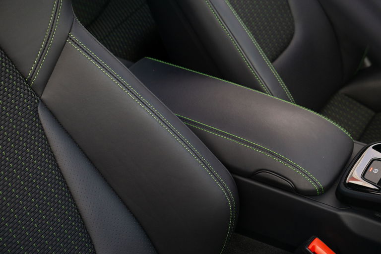 Porsche 992 Carrera T