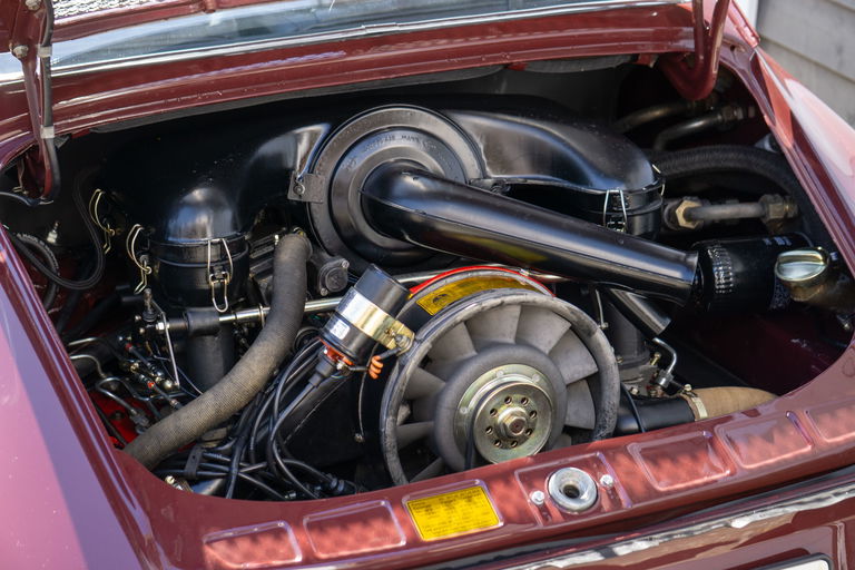 Porsche 911 S (F-Modell)