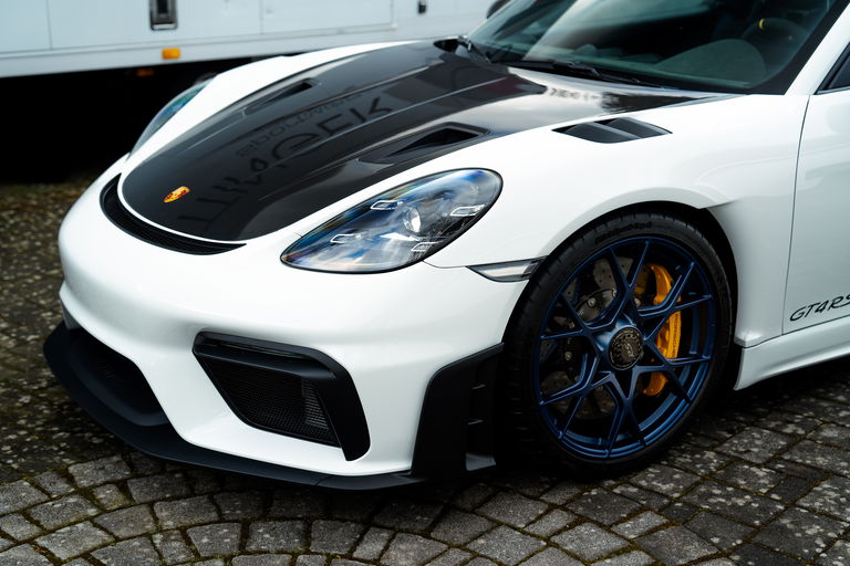 Porsche 718 Cayman GT4 RS