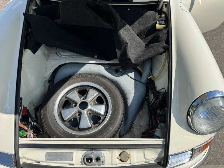 Porsche 911 T