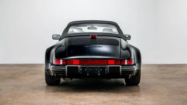 Porsche 911 Carrera 3.2 Speedster (US)