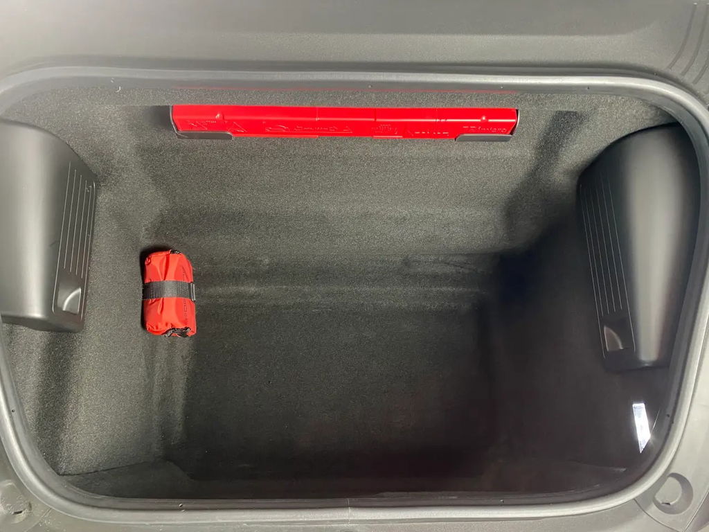 Porsche 718 Cayman GT4