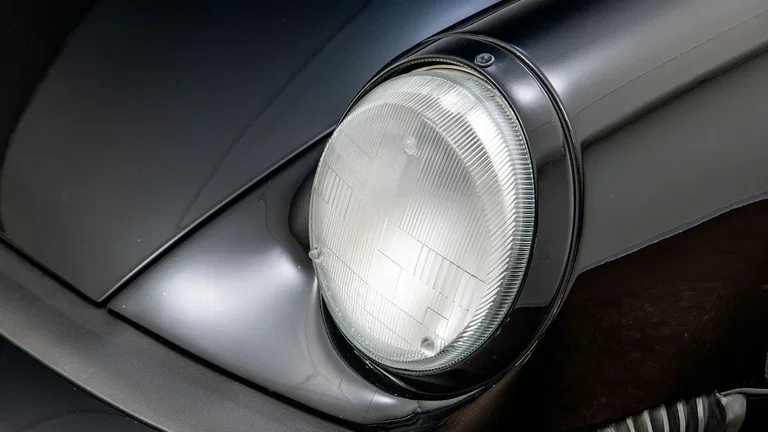 Porsche 911 Carrera 3.2 Speedster (US)