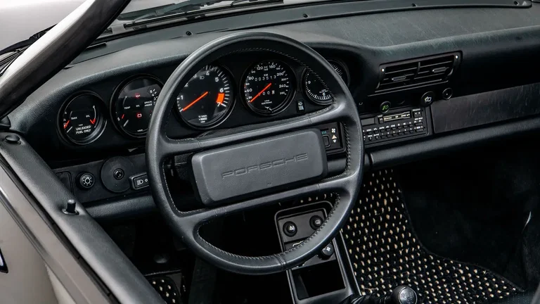 Porsche 911 Carrera 3.2 Speedster (US)