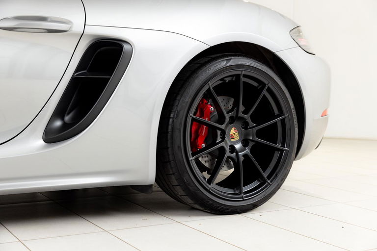 Porsche 718 Cayman GTS 4.0