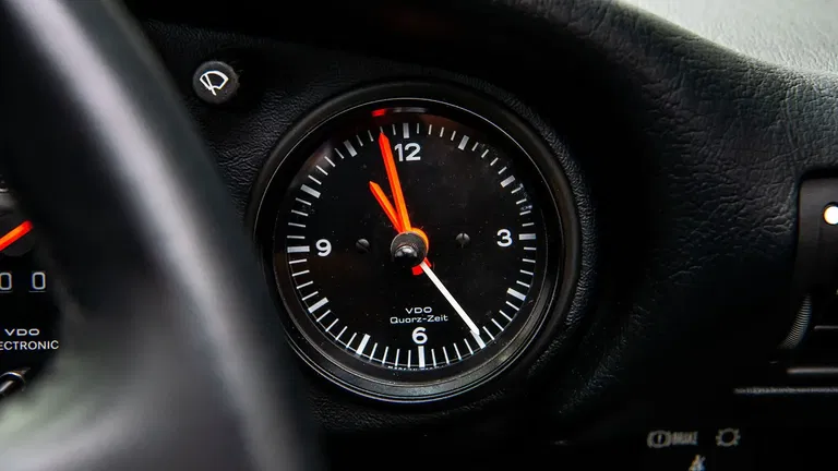 Porsche 911 Carrera 3.2 Speedster (US)