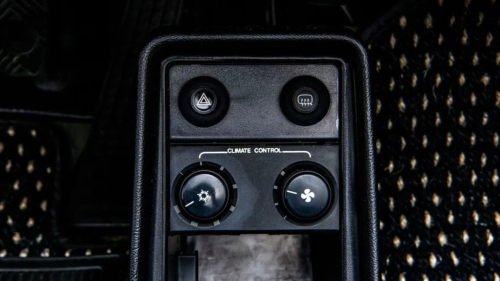 Porsche 911 Carrera 3.2 Speedster (US)