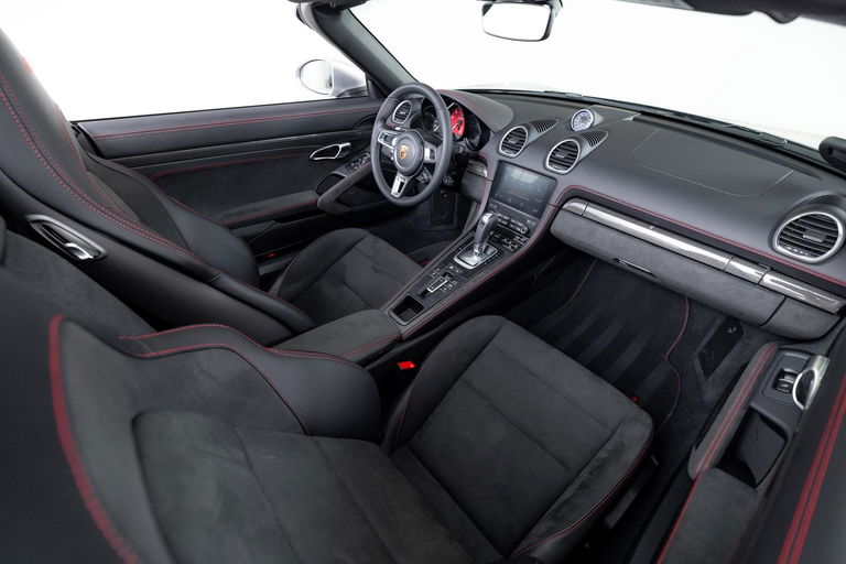 Porsche 718 Cayman GTS 4.0