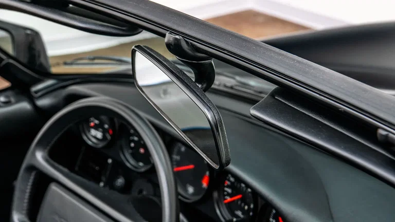 Porsche 911 Carrera 3.2 Speedster (US)