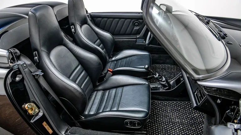 Porsche 911 Carrera 3.2 Speedster (US)