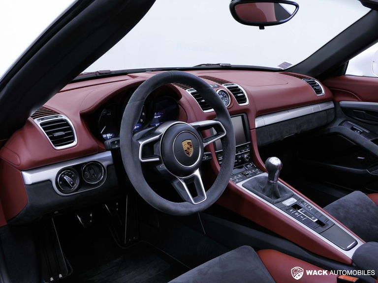 Porsche 981 Boxster Spyder