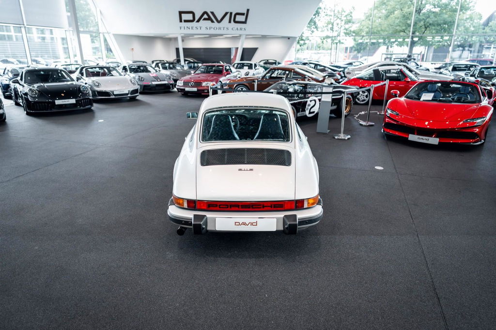 Porsche 911 “25 Jahre Jubiläumsmodell”