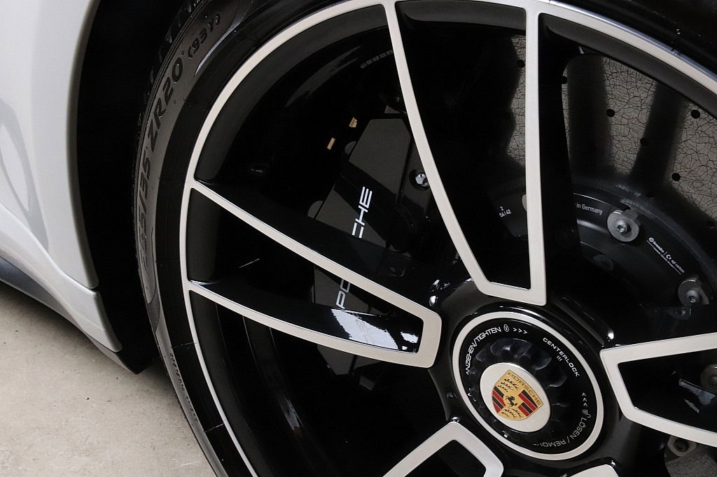 Porsche 992 Turbo S