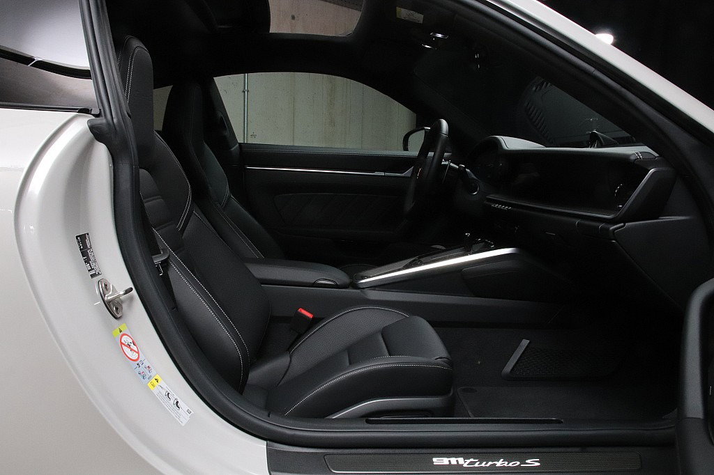 Porsche 992 Turbo S