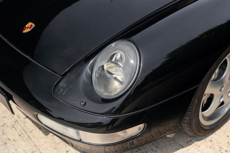 Porsche 993 Carrera 4