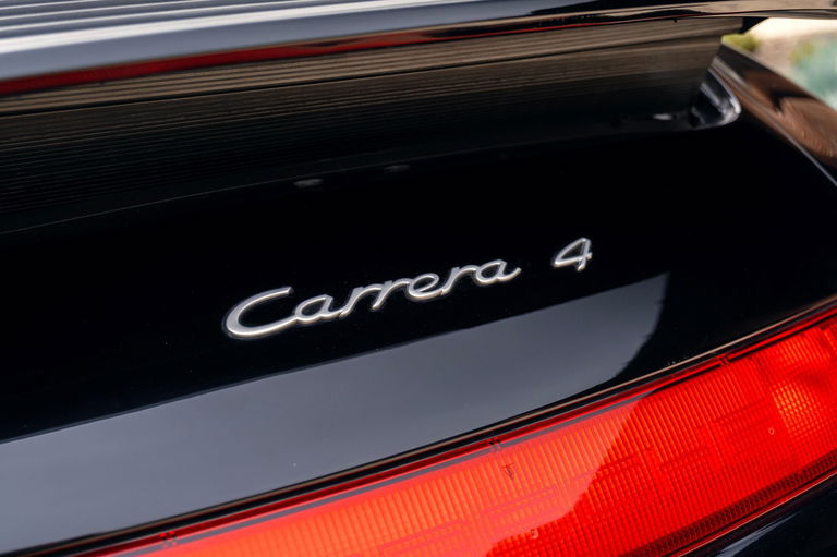 Porsche 993 Carrera 4