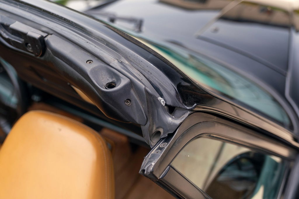 Porsche 993 Carrera 4