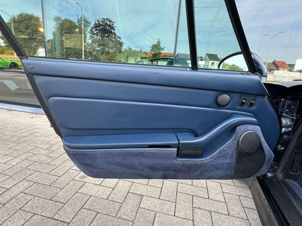 Porsche 993 Carrera 4S