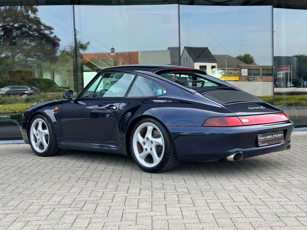 Porsche 993 Carrera 4S