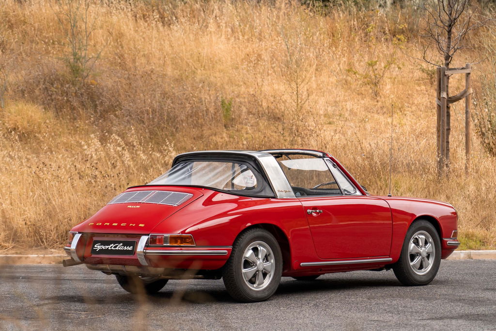 Porsche 911 S (F-Modell)