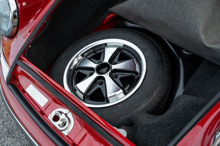 Porsche 911 S (F-Modell)