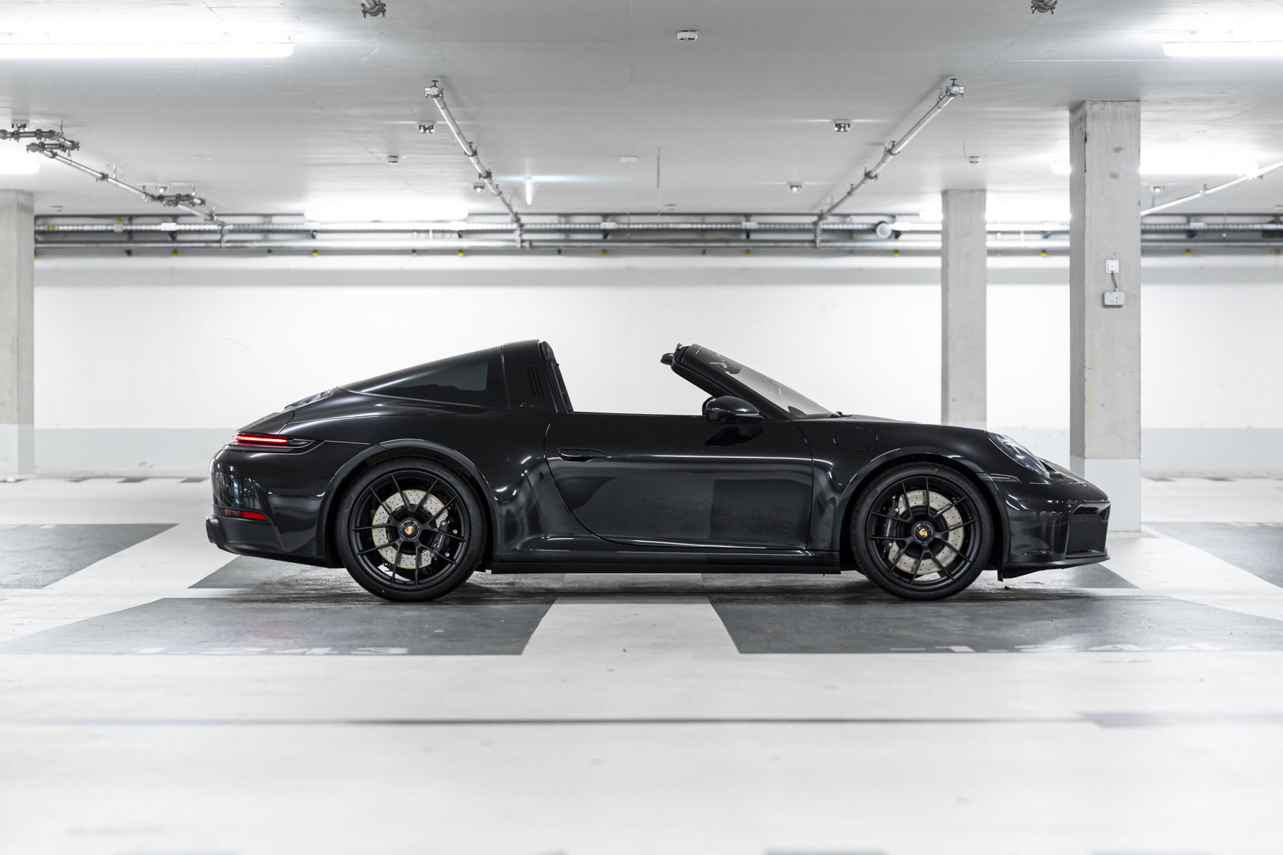 Porsche 992.2 Targa 4 GTS 2025 - elferspot.com - Marketplace for