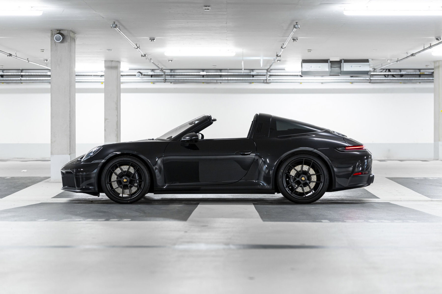 Porsche 992.2 Targa 4 GTS 2025 - elferspot.com - Marketplace for
