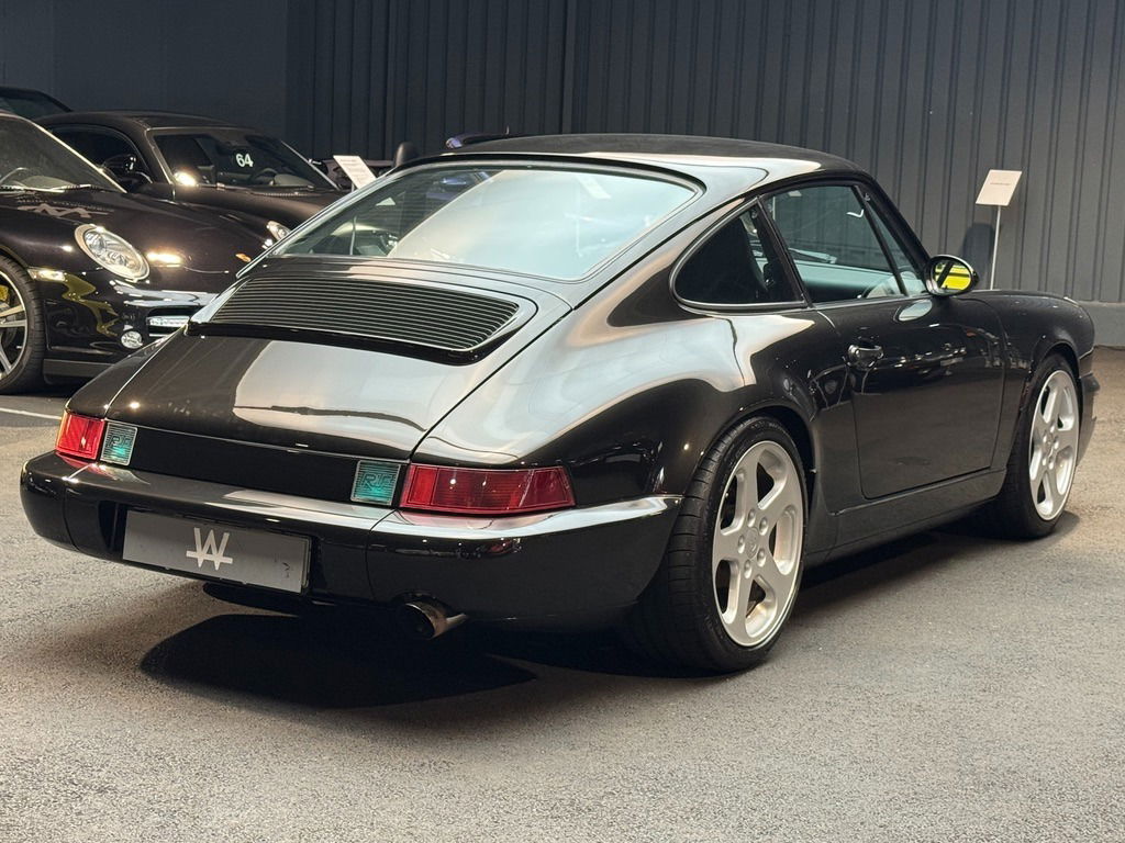 Porsche 964 Carrera 4