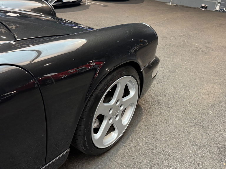 Porsche 964 Carrera 4