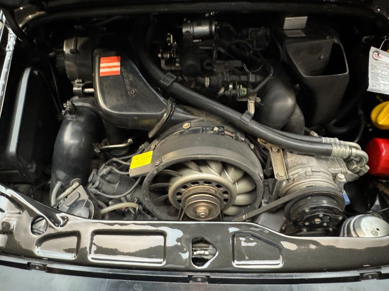Porsche 964 Carrera 4