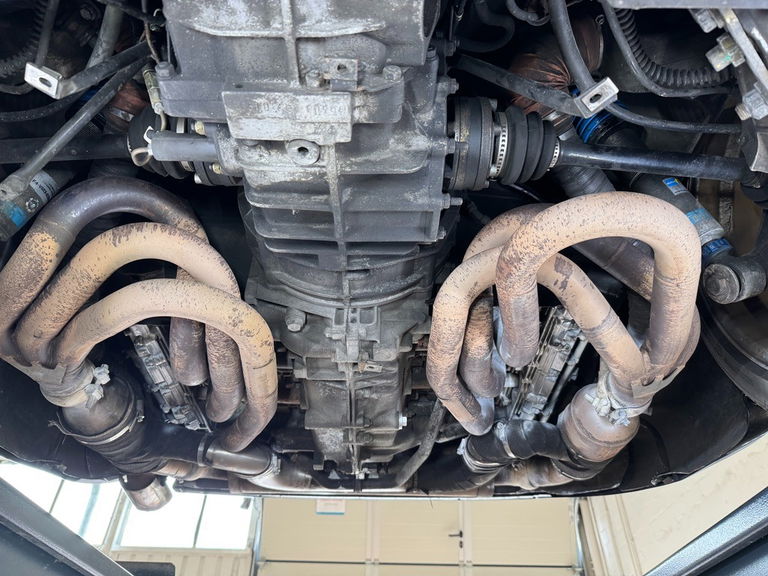 Porsche 964 Carrera 4