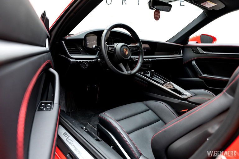 Porsche 992 Carrera S